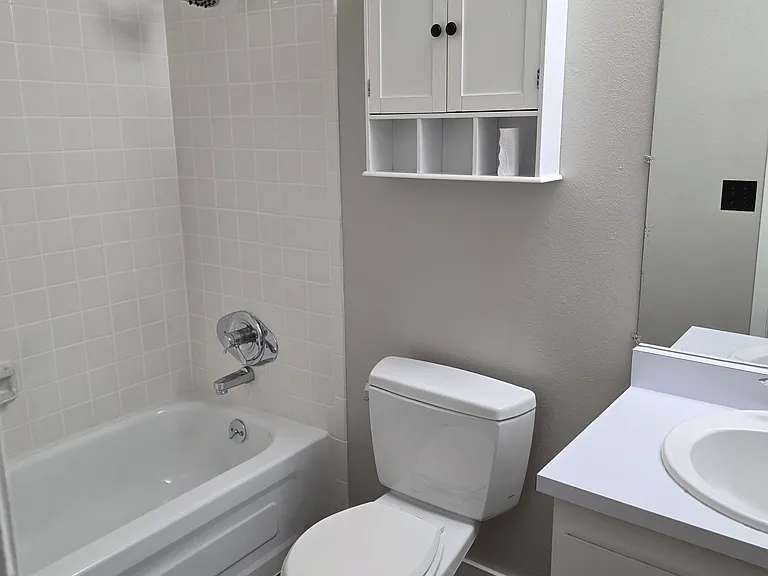 1960 S Xanadu Way #203 — Photo 6