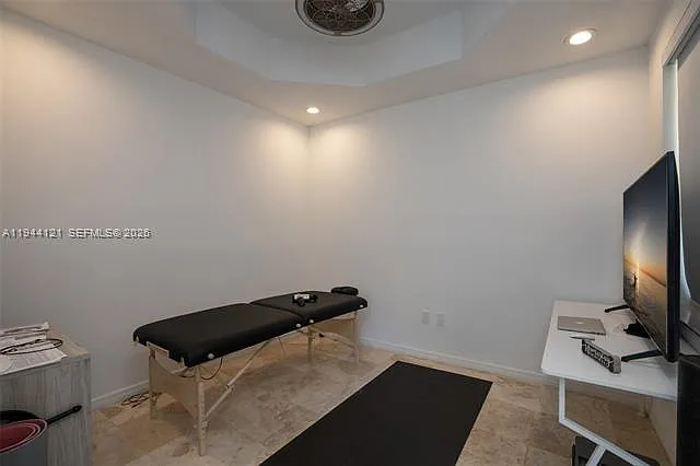4867 Ponce De Leon Blvd — Photo 25