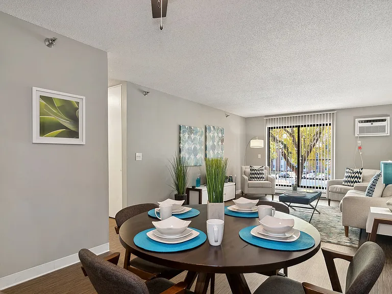 Twelve 501 Apartment Homes — Photo 8