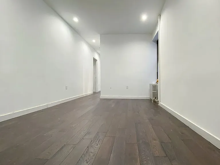 70-80 Kenmare St #6 — Photo 4