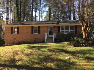 3712 Marlin Ct, Raleigh, NC 27604