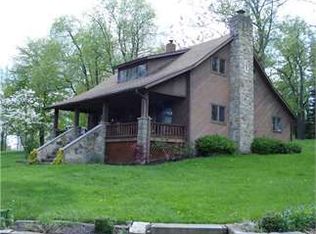 6335 Hassel Rd, Hermitage, PA 16148