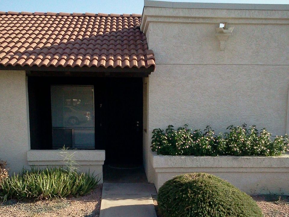 1st image of 410 W Yukon Dr Unit 7