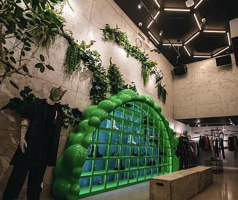 Rented by Pear NYC LLC | media 53