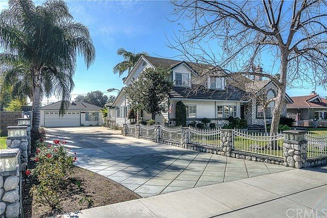 1st image of 10822 Woodward Ln