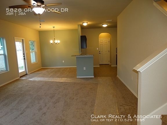 4th image of 5828 Grandwood Dr