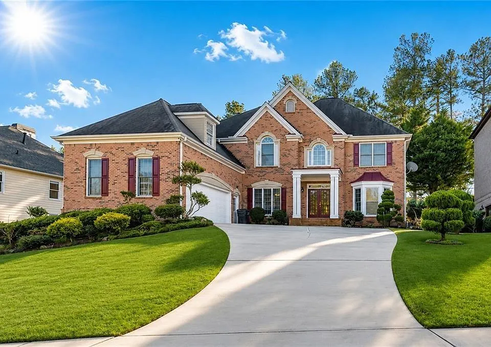 3561 Carriage Glen Way
