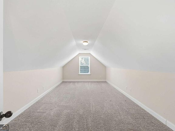 4th image of 8835 Grassy Knoll Ln