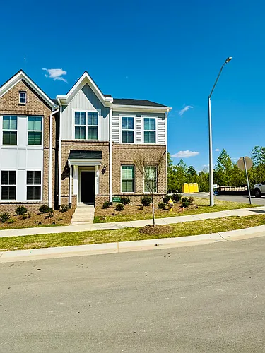293 Chesapeake Commons St Photo 1