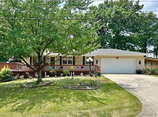 1925 Fisherman Rd, Trenton, MO 64683