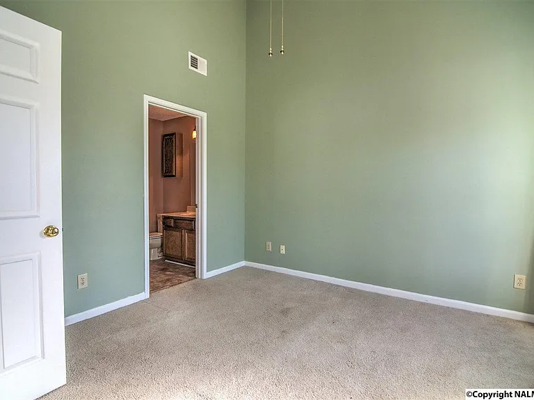 192 Waters Edge Ln — Photo 9