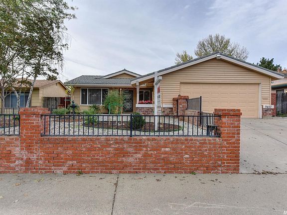 3rd image of 9457 Roseport Way