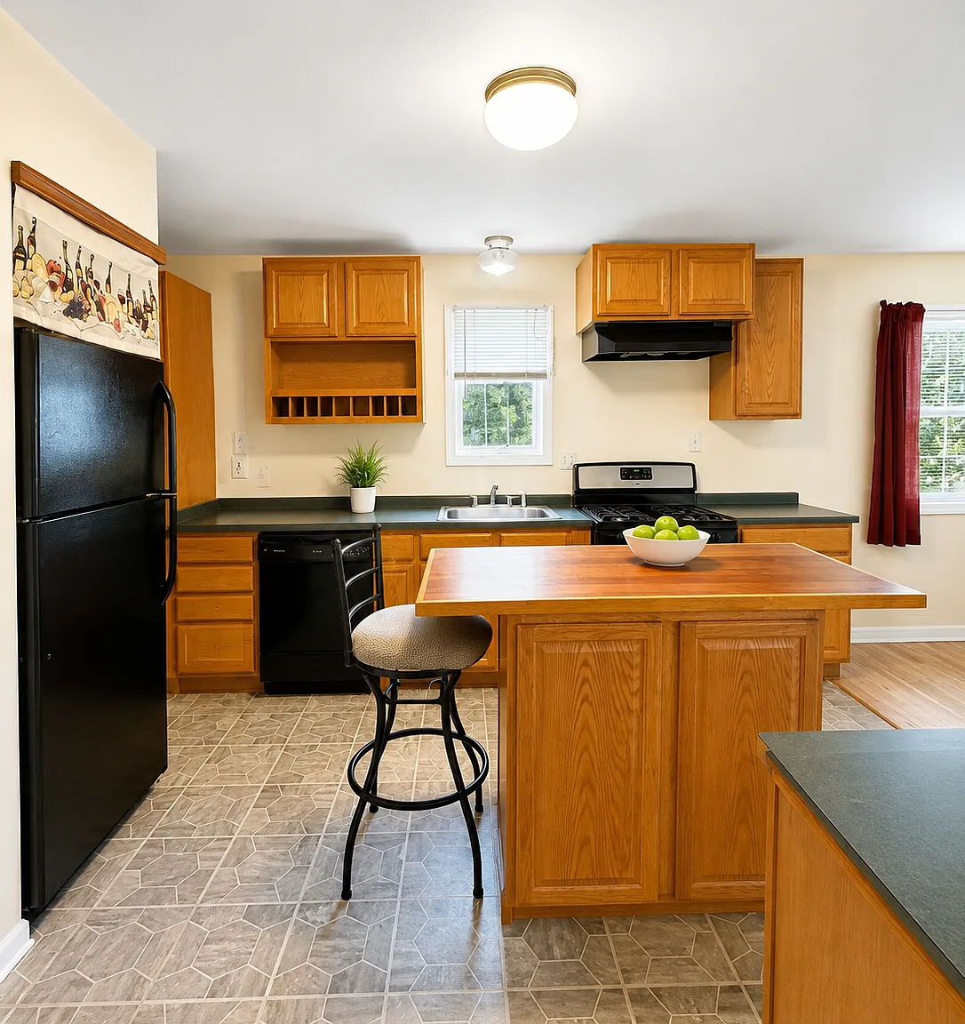 2 bed, $2,400 — Photo 3