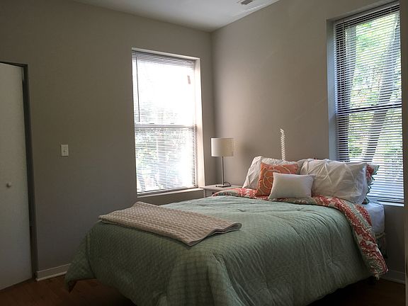 4th image of 3501 W Leland Ave #1