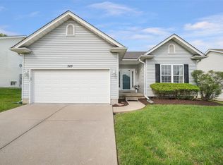 223 Fiddlecreek Ridge Rd, Wentzville, MO 63385
