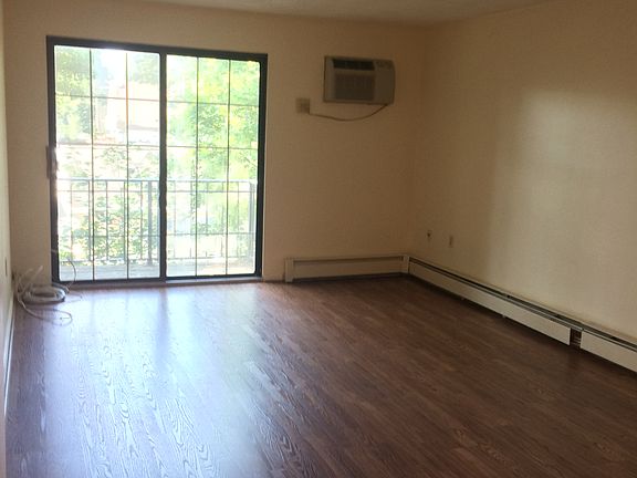 2nd image of 139 Western Ave APT 6