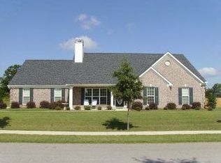 121 Gretchen Ln, Winterville, GA 30683