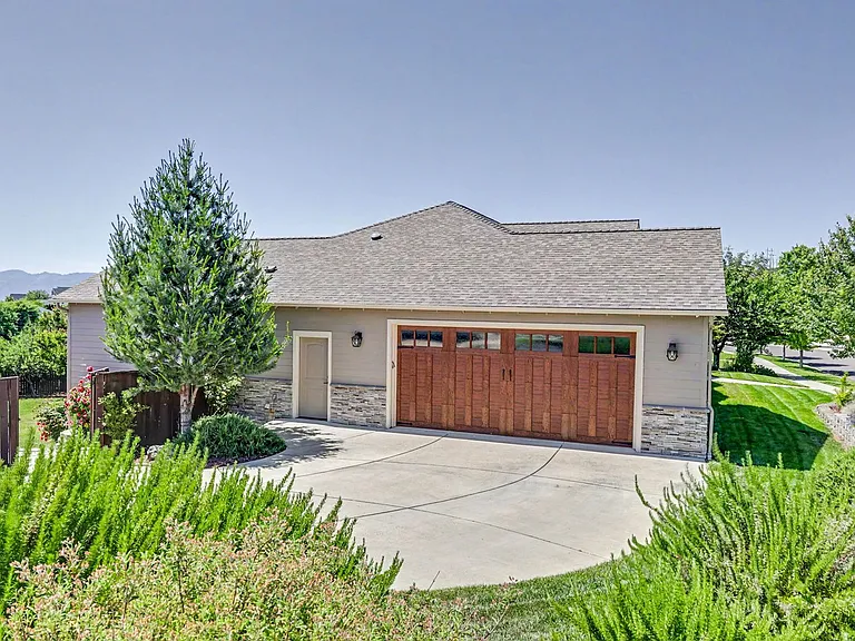 4432 Vista Pointe Dr — Photo 12