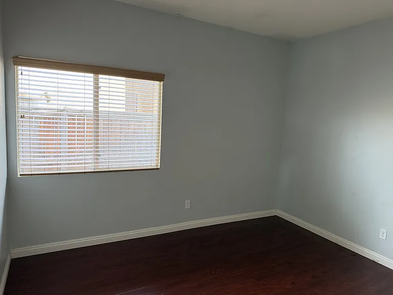 9310 Nickellaus Ct — Photo 12