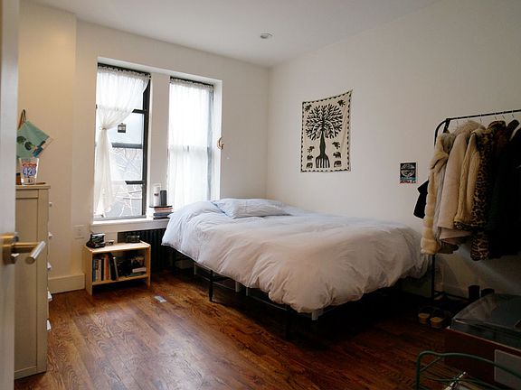 3rd image of 374 S 5th St #9D