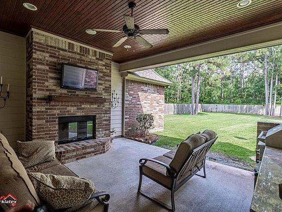 5th image of 1029 Abbie Glenn Ln