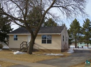 25 Glen Cir, Babbitt, MN 55706