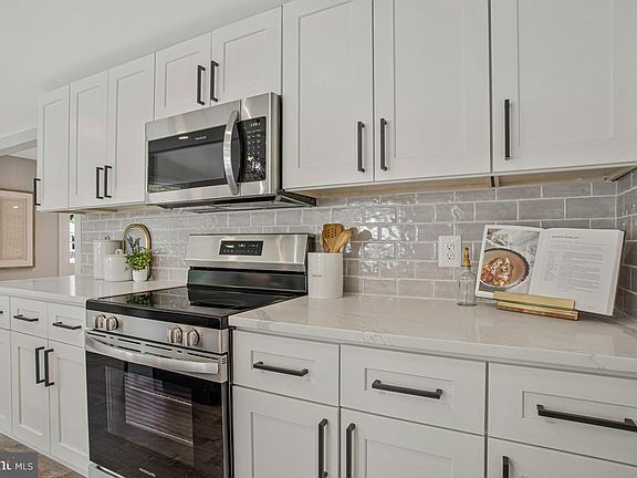 5th image of 3800 28th St