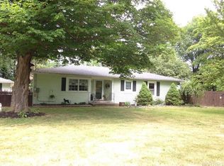 2301 Lower Mountain Rd, Ransomville, NY 14131