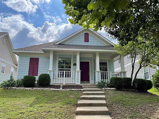 1st image of 1717 Cambridge Dr