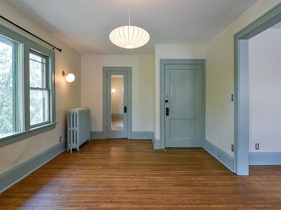 5th image of 4033 42nd Ave S