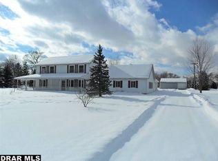 28796 Brandes Rd, Flat Rock, MI 48134
