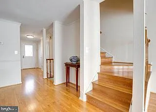 8931 Park Forest Dr — Photo 36