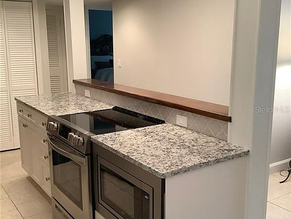 4th image of 3325 Bayshore Blvd Unit F11