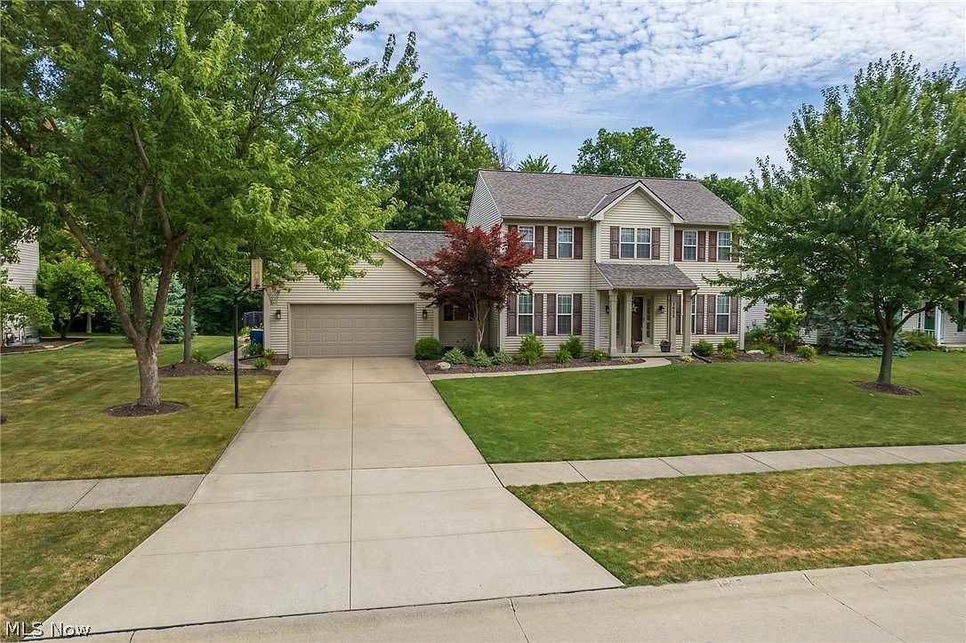 1023 Coopers Run, Amherst, OH 44001 Zillow