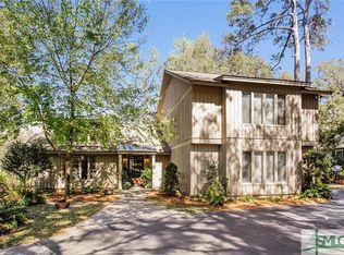 3 Captain Dunbar Ln, Savannah, GA 31411