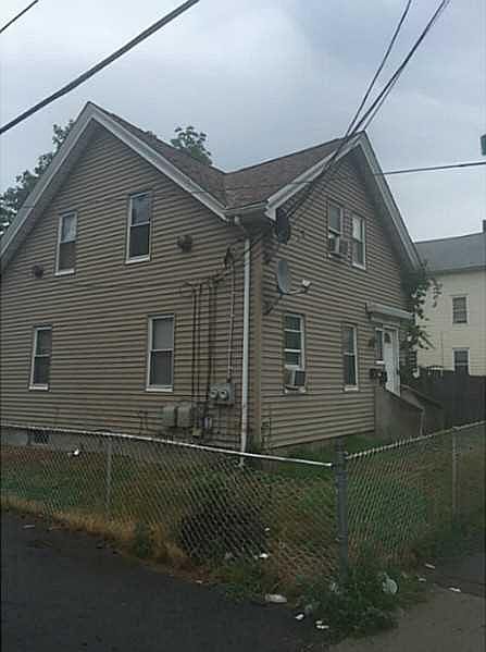 1st image of 771-773 Douglas Ave