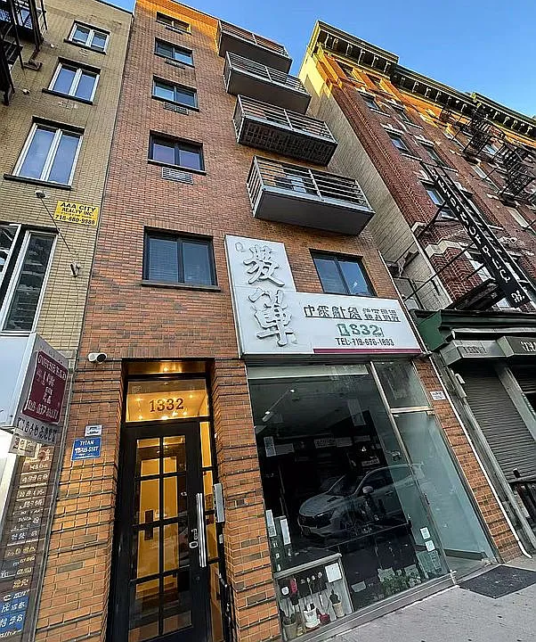 Building Photo