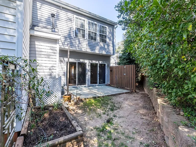 4254 Vienna Crest Dr — Photo 25