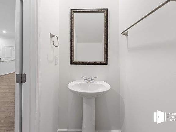 4th image of 276 Rivulet Dr