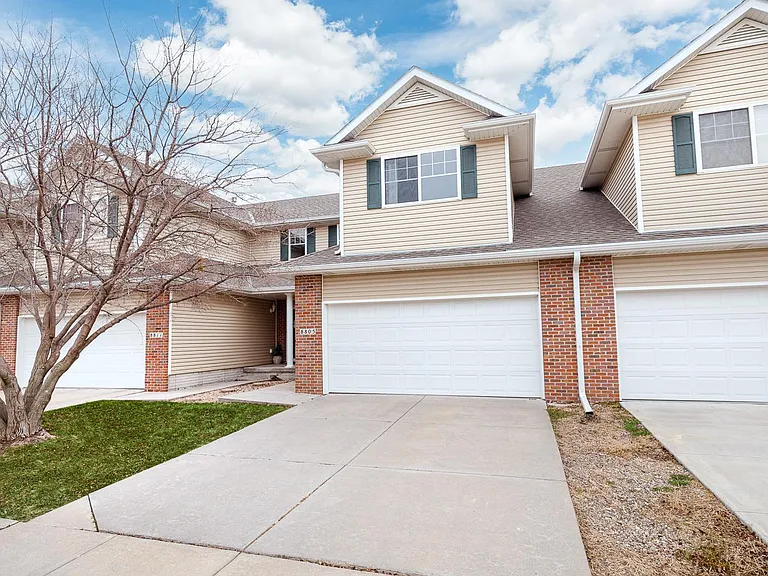 8805 Venice Ln — Photo 38
