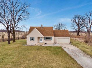 5497 County Road 44, Auburn, IN 46706