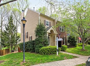 11706 Great Owl Cir, Reston, VA 20194