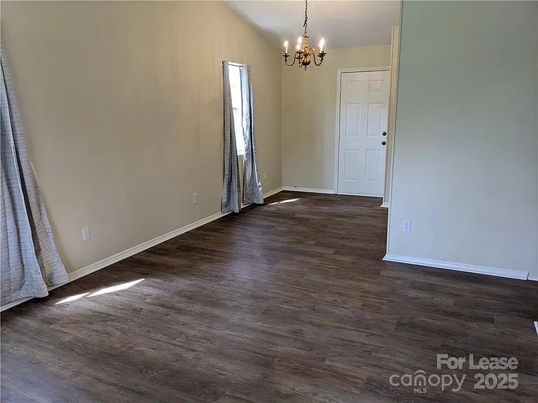 8505 Mount Holly Hntrsvlle Rd — Photo 11
