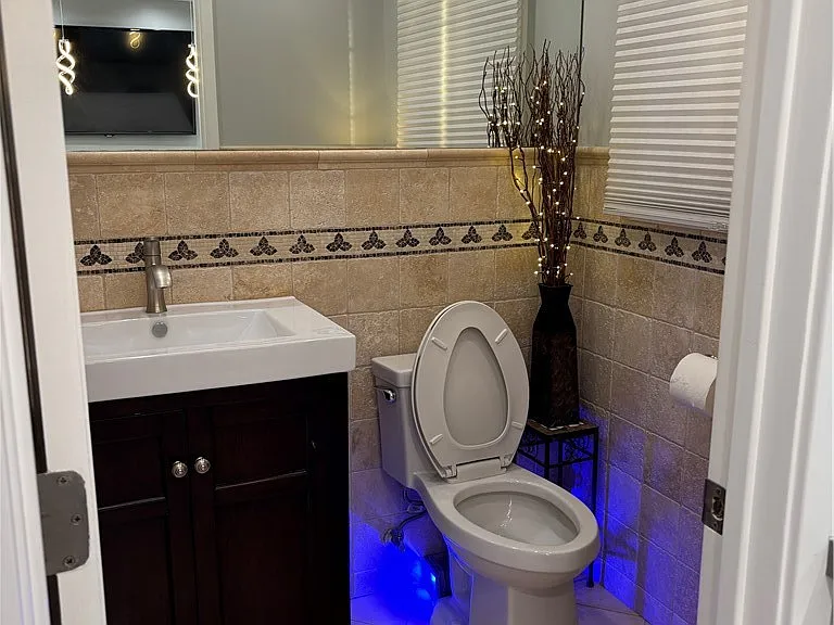 6250 Aura Ave — Photo 26