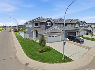 104 FORSEY AVENUE, Saskatoon, SK S7W 1C8