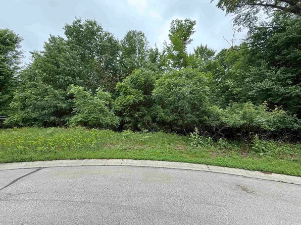 Fir Ct #22, Oconto, WI 54153