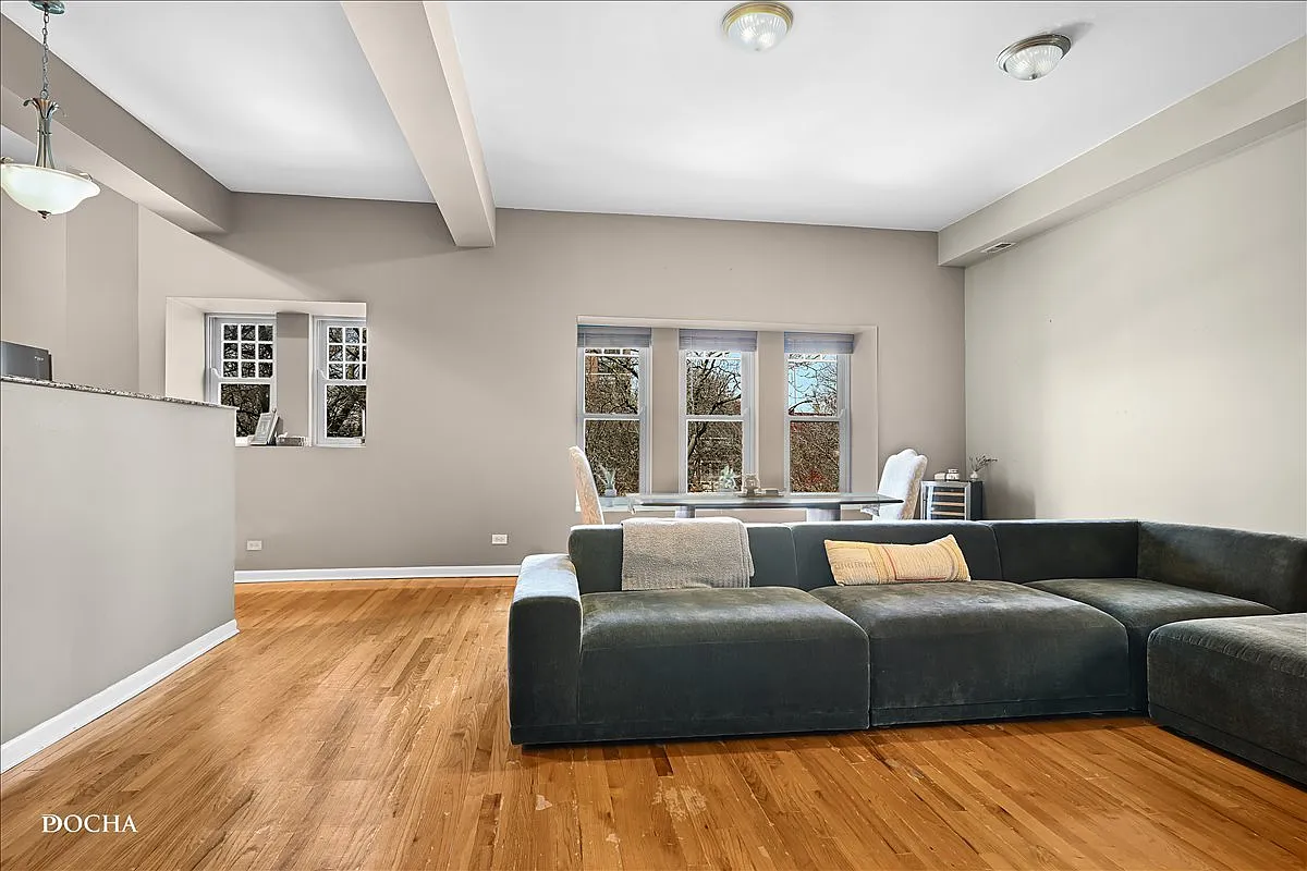 2 bed, 1500 sqft, $3,000 — Photo 4
