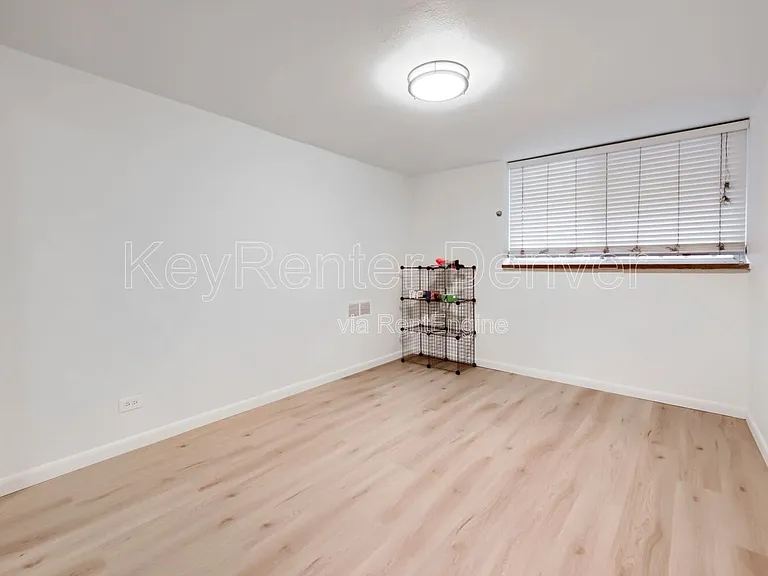 1350 Josephine St #109 — Photo 10