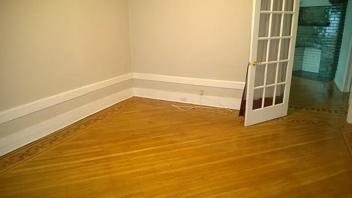 Rented by Johanna Gyuro, LREB | media 23