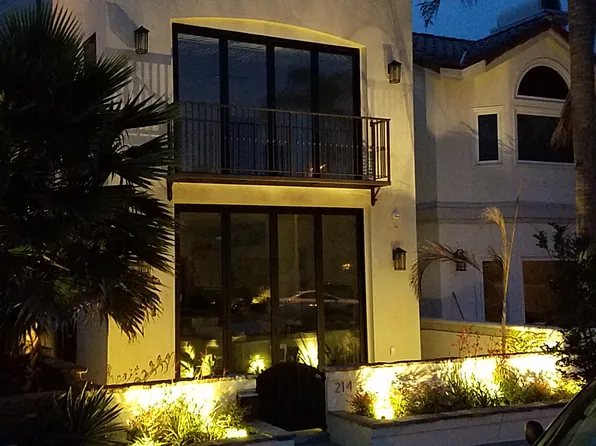 Q1-214 8th St, Huntington Beach, CA 92648